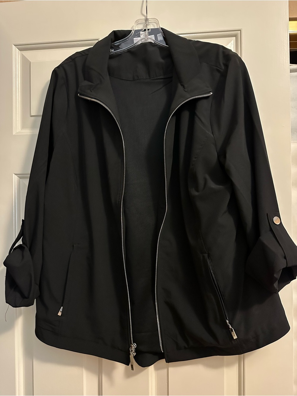 Black Women’s Zip-Front Lightweight Jacket